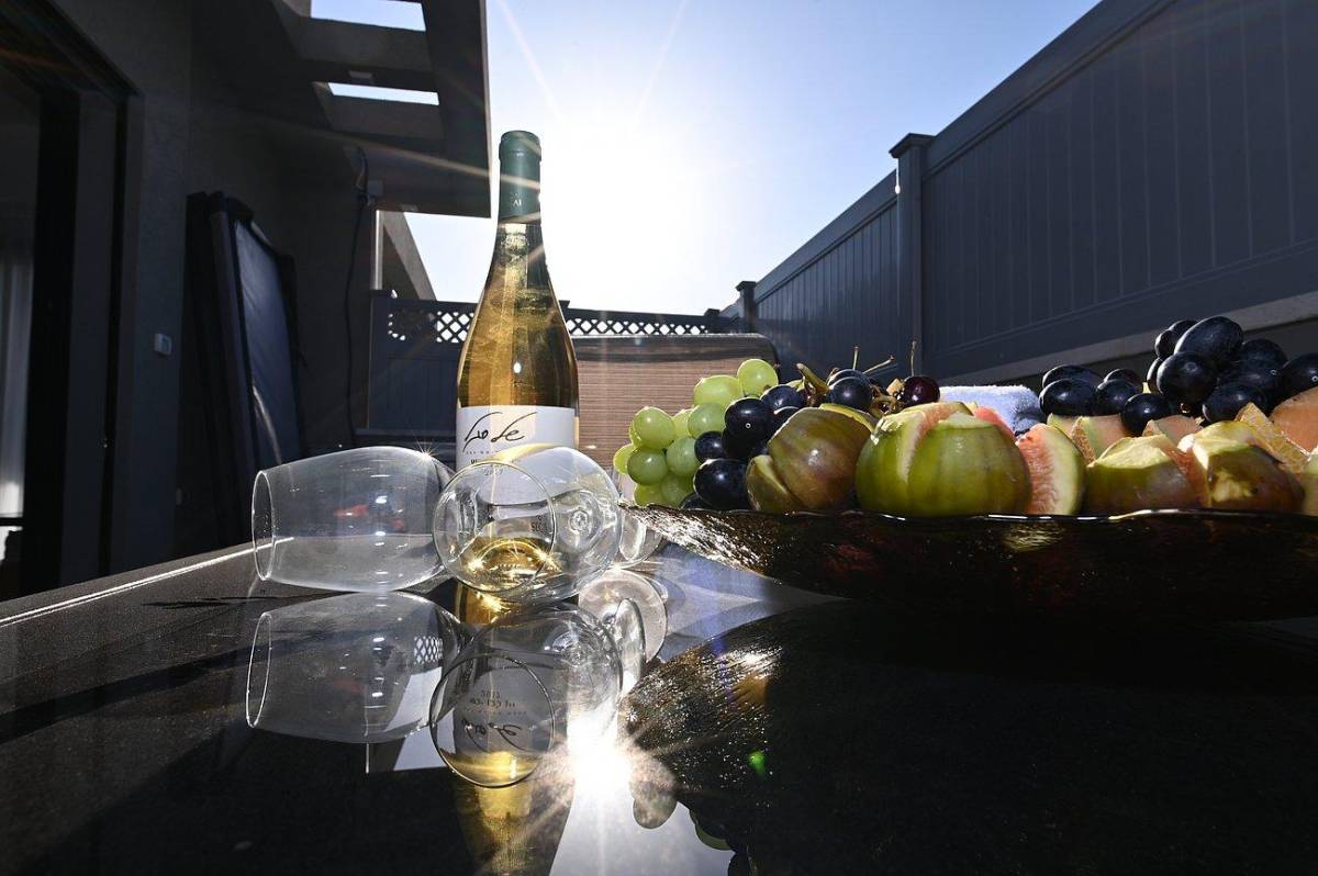 62327 המתחם החיצוני, אחוזת תהל-פוריה עילית, וילה  בפוריה כפר עבודה וילות - Vila