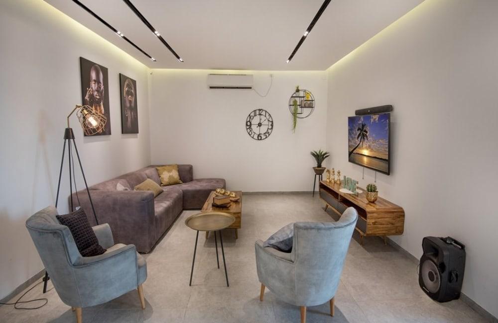 65405 גלריה כללית, אחוזה על המים, וילה  בשומרה וילות - Vila