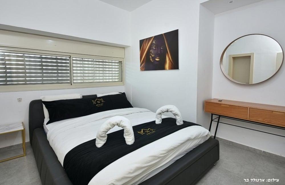 65406 גלריה כללית, אחוזה על המים, וילה  בשומרה וילות - Vila