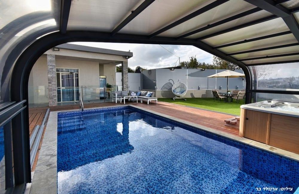 65416 גלריה כללית, אחוזה על המים, וילה  בשומרה וילות - Vila