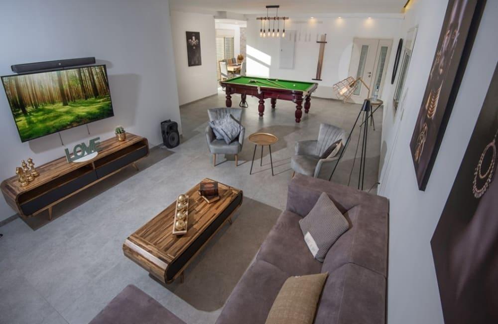 65439 מתחם פנימי, אחוזה על המים, וילה  בשומרה וילות - Vila