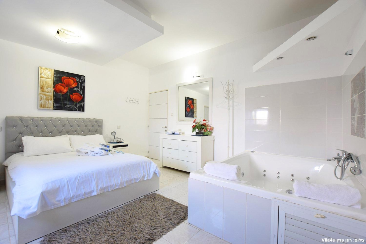 66408 גלריה כללית, וילה אחוזת כרמל, וילה  בעין יעקב וילות - Vila