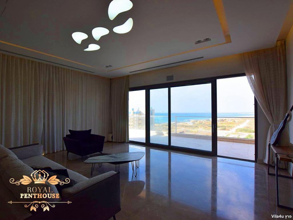 67514 גלריה כללית, וילת רויאל, וילה  בחדרה וילות - Vila