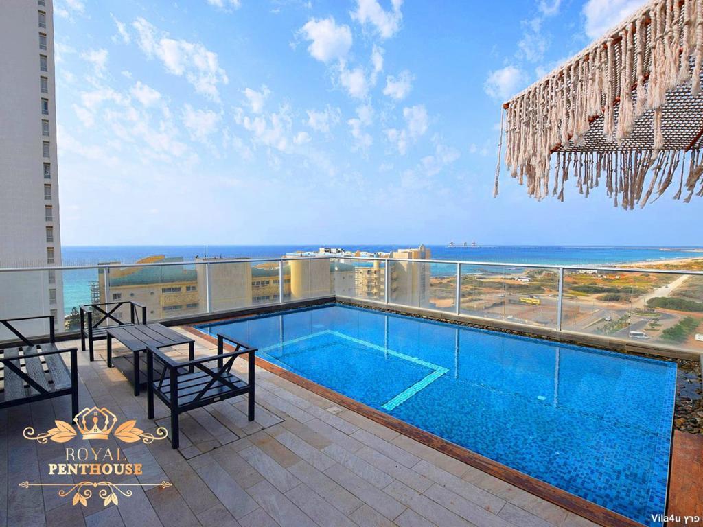 67525 גלריה כללית, וילת רויאל, וילה  בחדרה וילות - Vila