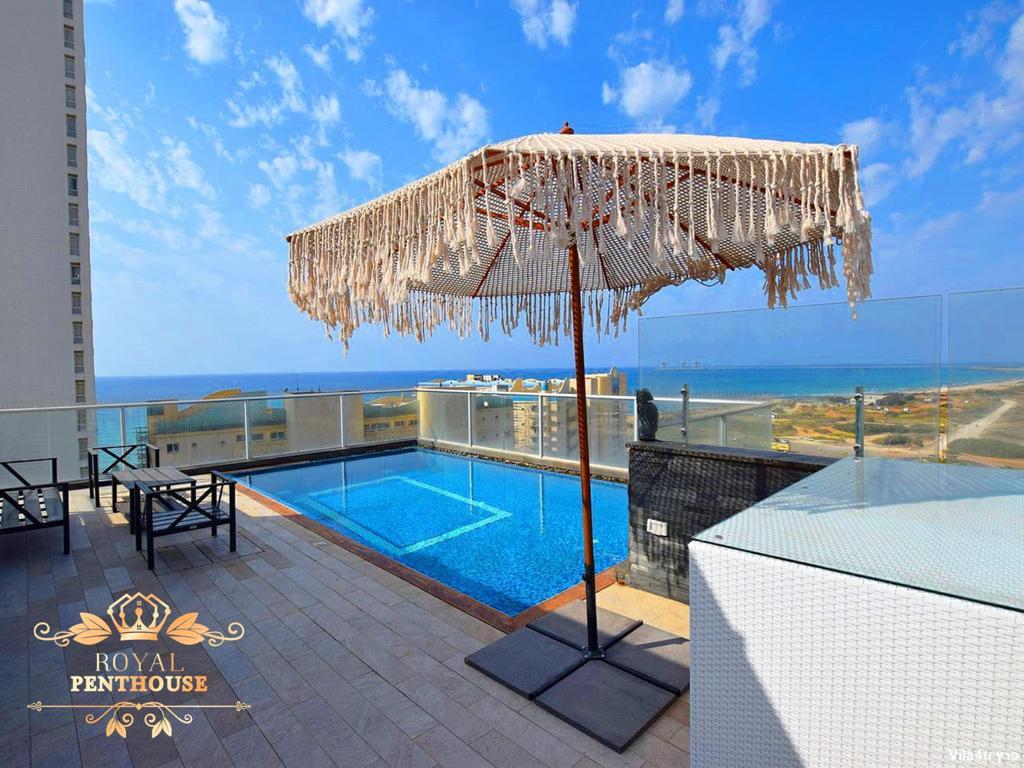 67528 גלריה כללית, וילת רויאל, וילה  בחדרה וילות - Vila