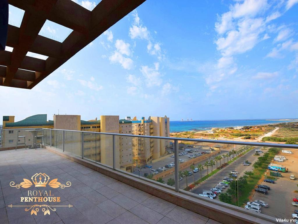 67529 גלריה כללית, וילת רויאל, וילה  בחדרה וילות - Vila