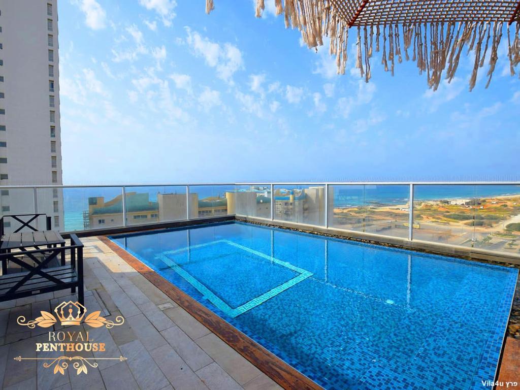 67531 גלריה כללית, וילת רויאל, וילה  בחדרה וילות - Vila