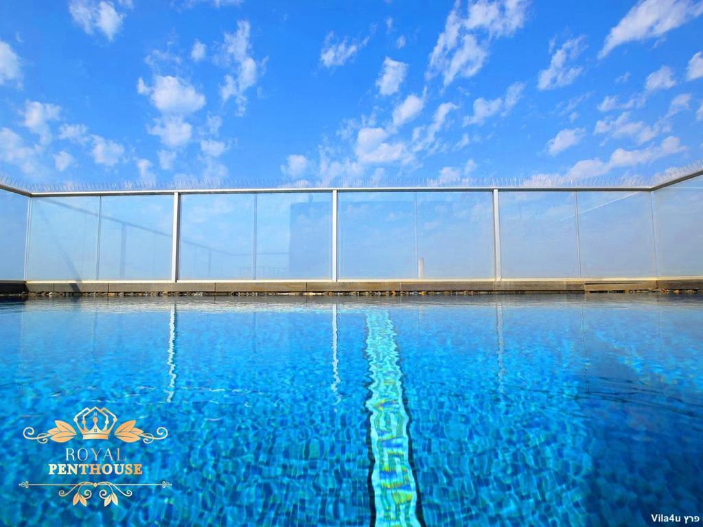 67538 גלריה כללית, וילת רויאל, וילה  בחדרה וילות - Vila