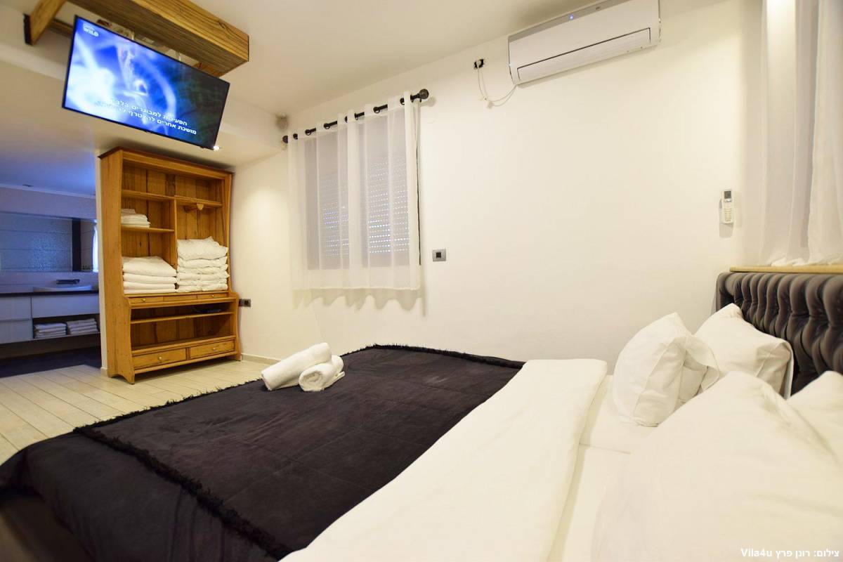 69536 מתחם פנימי, וילה חלומות יוסף, וילה  באליפלט וילות - Vila