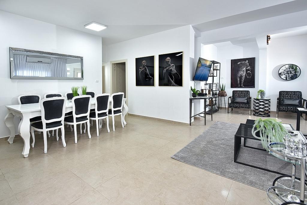 78759 כללי, וילה קינג פאלאס, וילה  בנוף כנרת וילות - Vila 78759 כללי, וילה קינג פאלאס, וילה  בנוף כנרת וילות - Vila