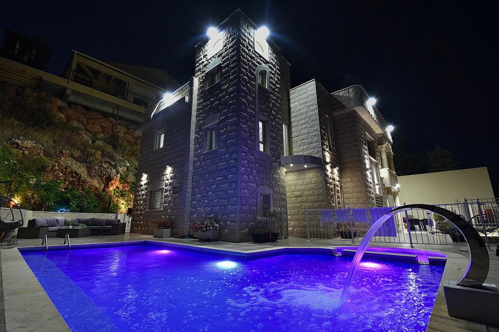 78791 המתחם החיצוני, וילה קינג פאלאס, וילה  בנוף כנרת וילות - Vila 78791 המתחם החיצוני, וילה קינג פאלאס, וילה  בנוף כנרת וילות - Vila