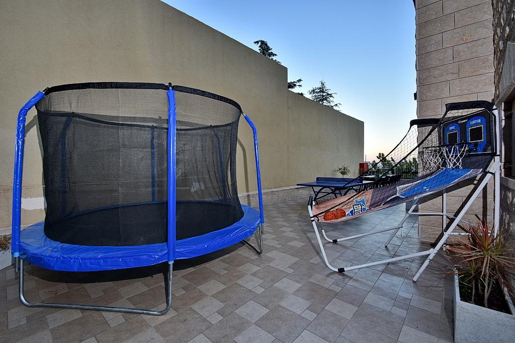 78795 המתחם החיצוני, וילה קינג פאלאס, וילה  בנוף כנרת וילות - Vila 78795 המתחם החיצוני, וילה קינג פאלאס, וילה  בנוף כנרת וילות - Vila