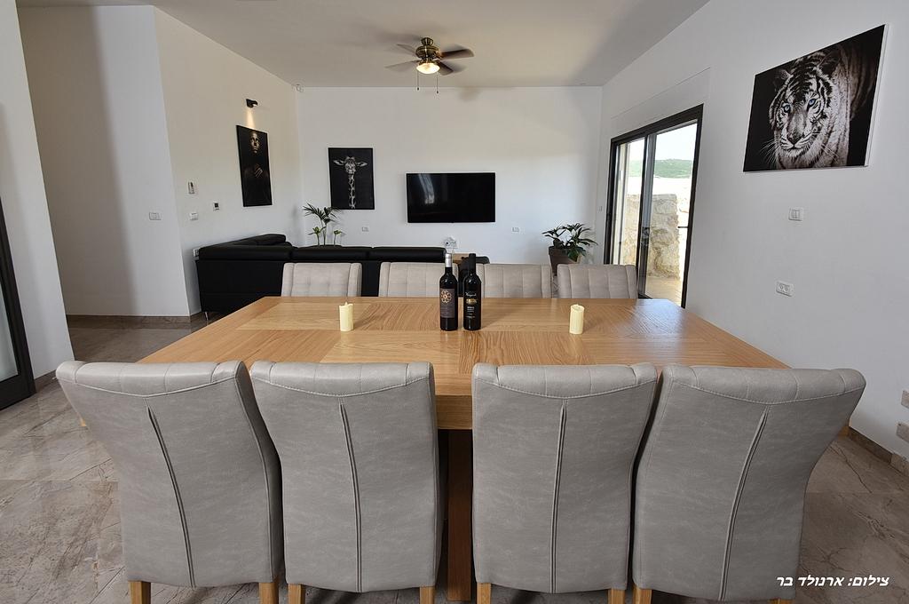 79603 פנים הוילה והחדרים, אחוזת ערמונים, וילה  בשומרה וילות - Vila