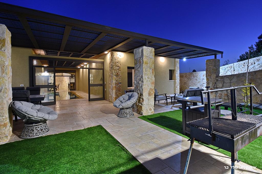 79659 מתחם חיצוני, אחוזת ערמונים, וילה  בשומרה וילות - Vila