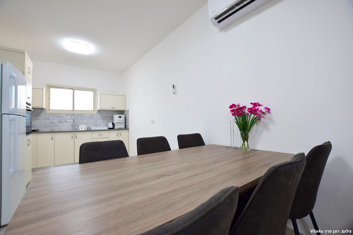 79881 מתחם פנימי, וילה גולד בוטיק, וילה  בעבדון וילות - Vila