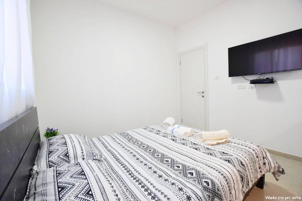 79887 מתחם פנימי, וילה גולד בוטיק, וילה  בעבדון וילות - Vila