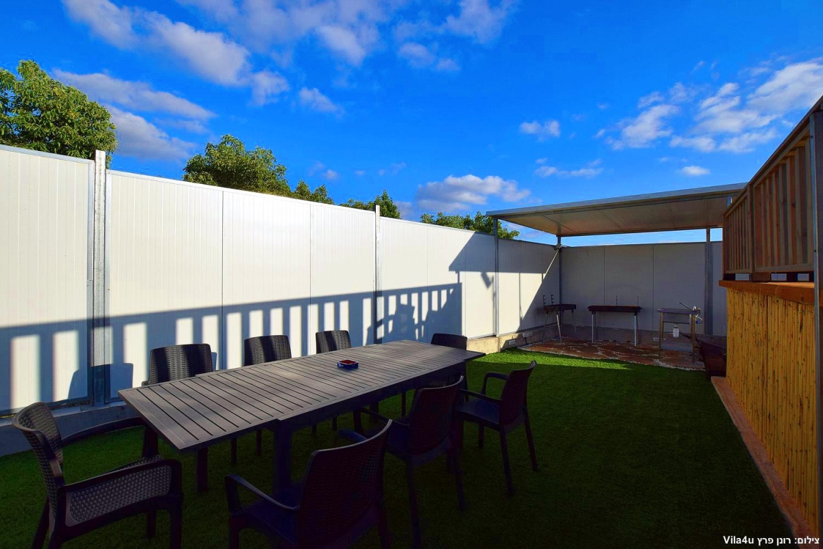 79898 מתחם חיצוני, וילה גולד בוטיק, וילה  בעבדון וילות - Vila