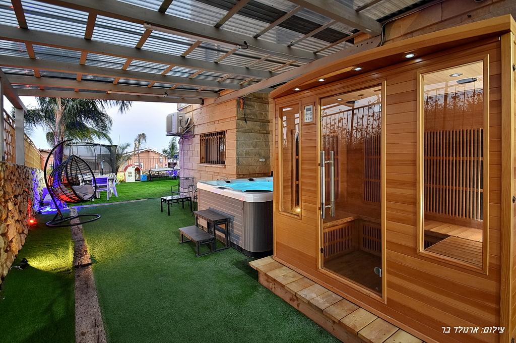 80229 מתחם חיצוני, וילה יערות הדבש, וילה  בנוף כנרת וילות - Vila