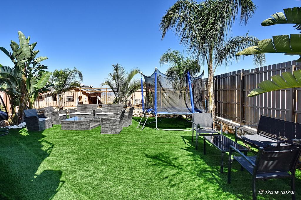 80245 מתחם חיצוני, וילה יערות הדבש, וילה  בנוף כנרת וילות - Vila