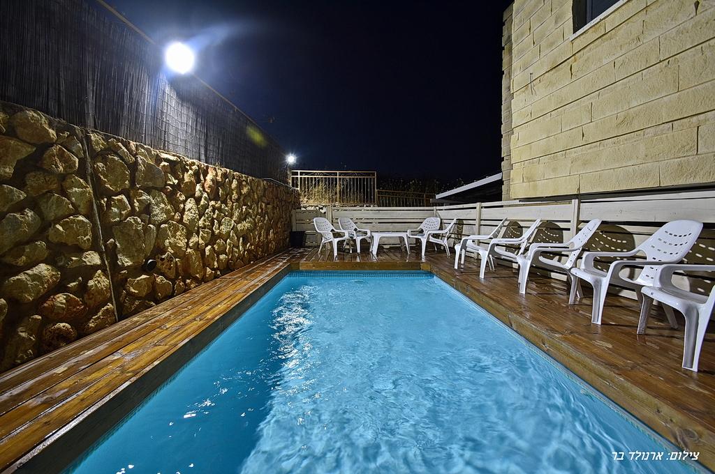 80250 מתחם חיצוני, וילה יערות הדבש, וילה  בנוף כנרת וילות - Vila