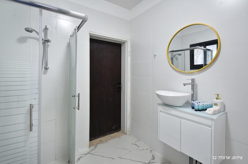 80261 מתחם הפנימי, וילה יערות הדבש, וילה  בנוף כנרת וילות - Vila