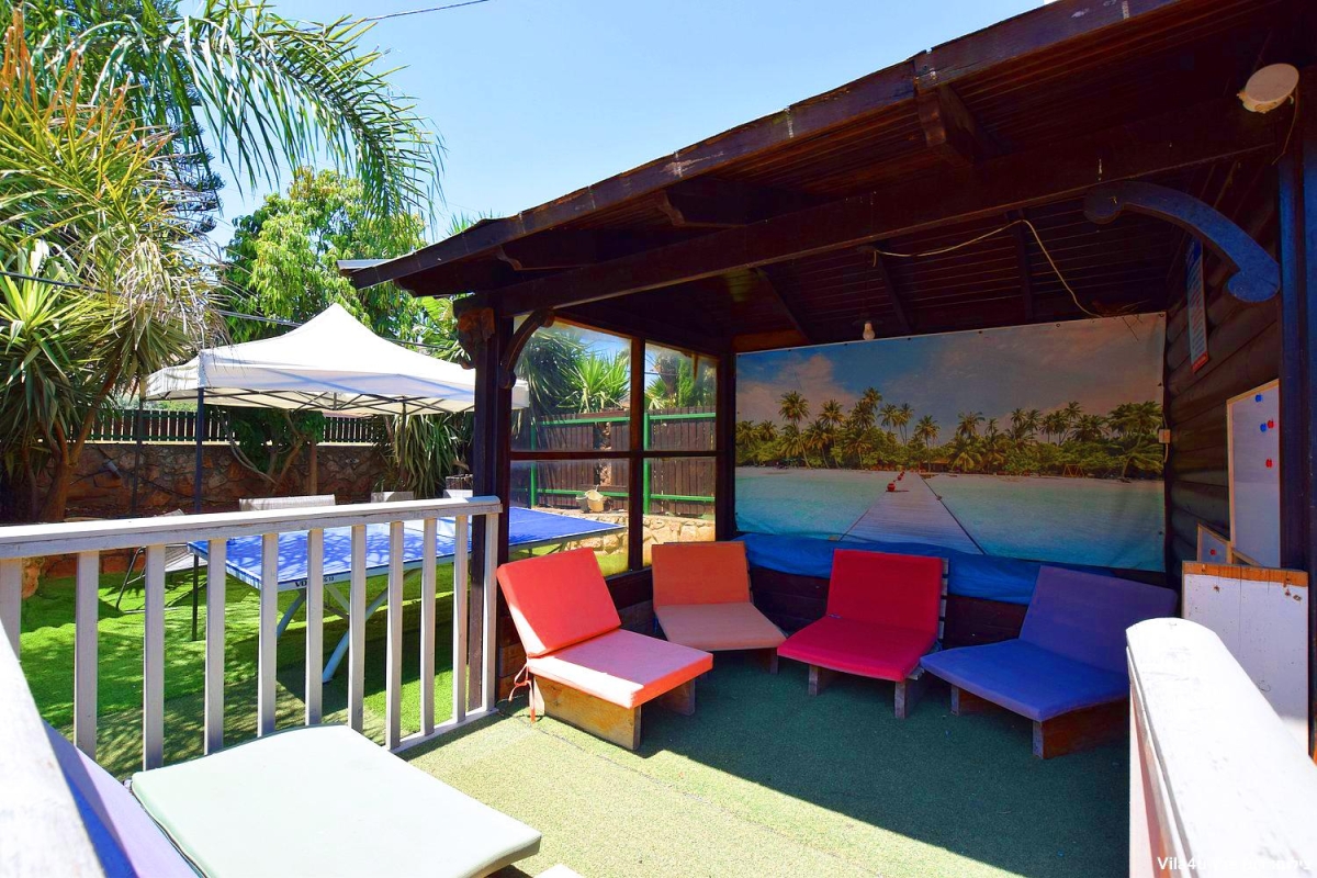 80569 המתחם החיצוני, וילה נסיכת הכנרת, וילה  בכפר זיתים וילות - Vila