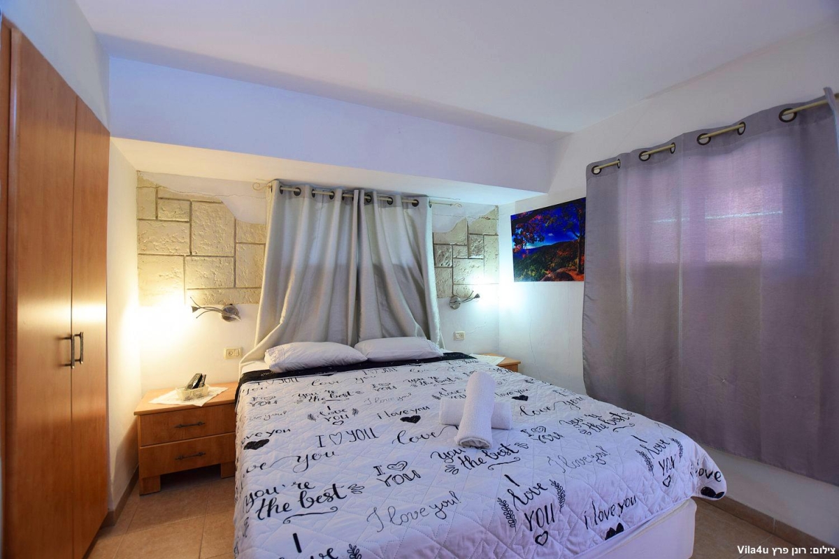 80603 המתחם הפנימי, וילה נסיכת הכנרת, וילה  בכפר זיתים וילות - Vila