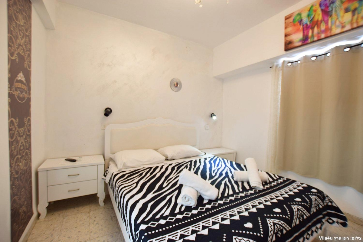 80615 המתחם הפנימי, וילה נסיכת הכנרת, וילה  בכפר זיתים וילות - Vila