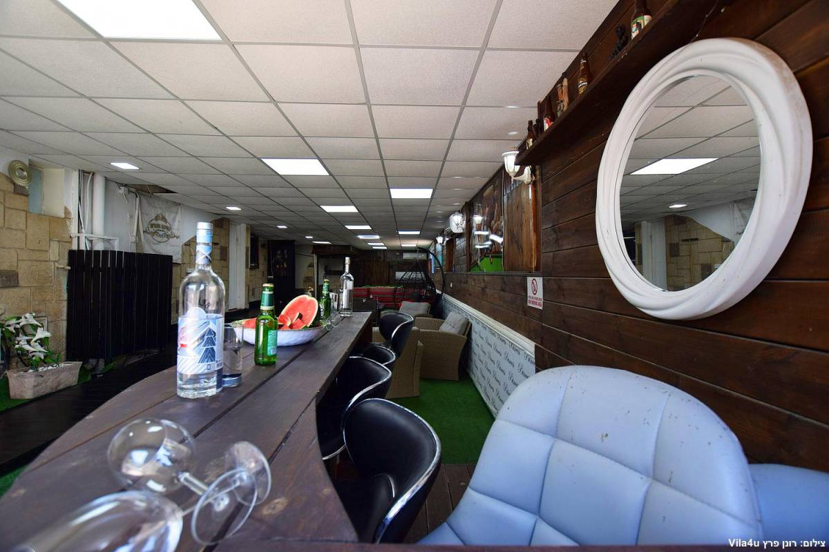 80640 המתחם המשותף, וילה נסיכת הכנרת, וילה  בכפר זיתים וילות - Vila