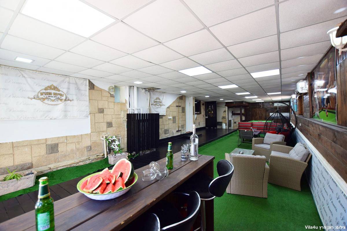 80643 המתחם המשותף, וילה נסיכת הכנרת, וילה  בכפר זיתים וילות - Vila