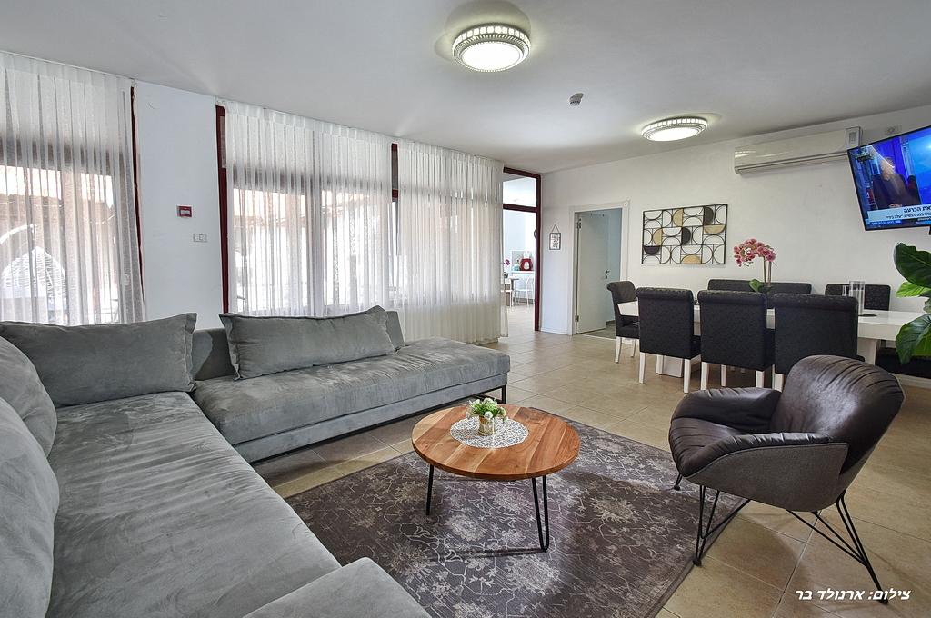 80700 כללי, וילה קאסה אור המוריה, וילה  בעין יעקב וילות - Vila