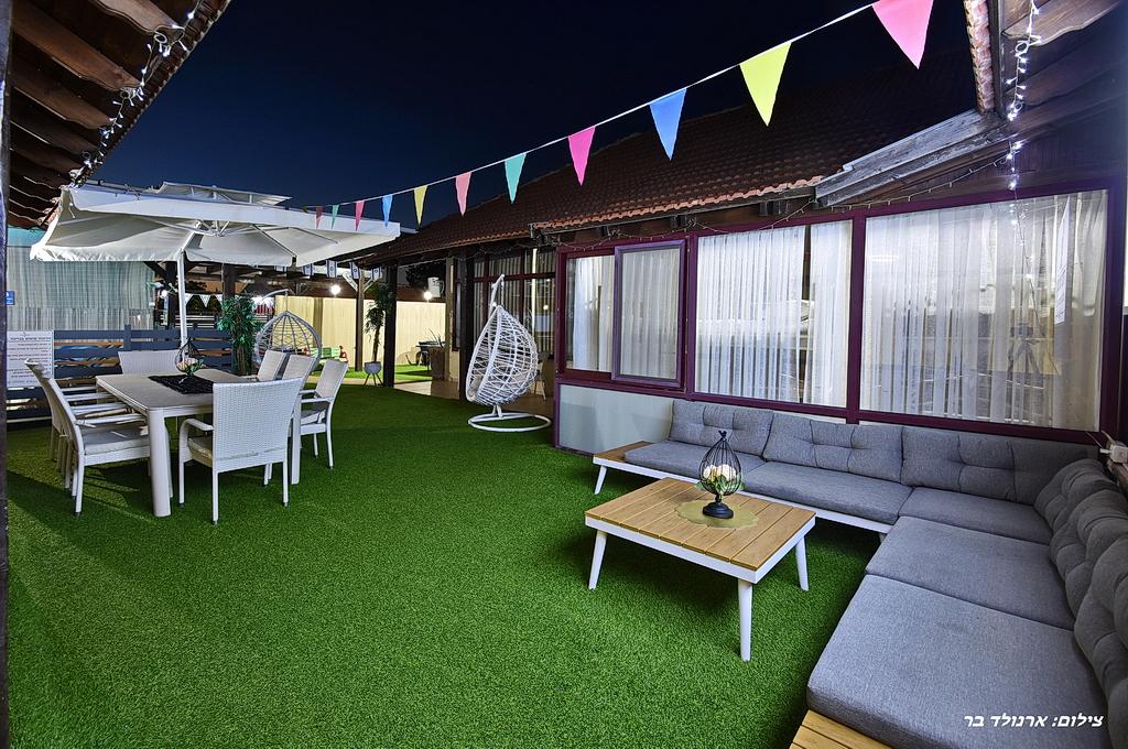 80750 המתחם החיצוני, וילה קאסה אור המוריה, וילה  בעין יעקב וילות - Vila