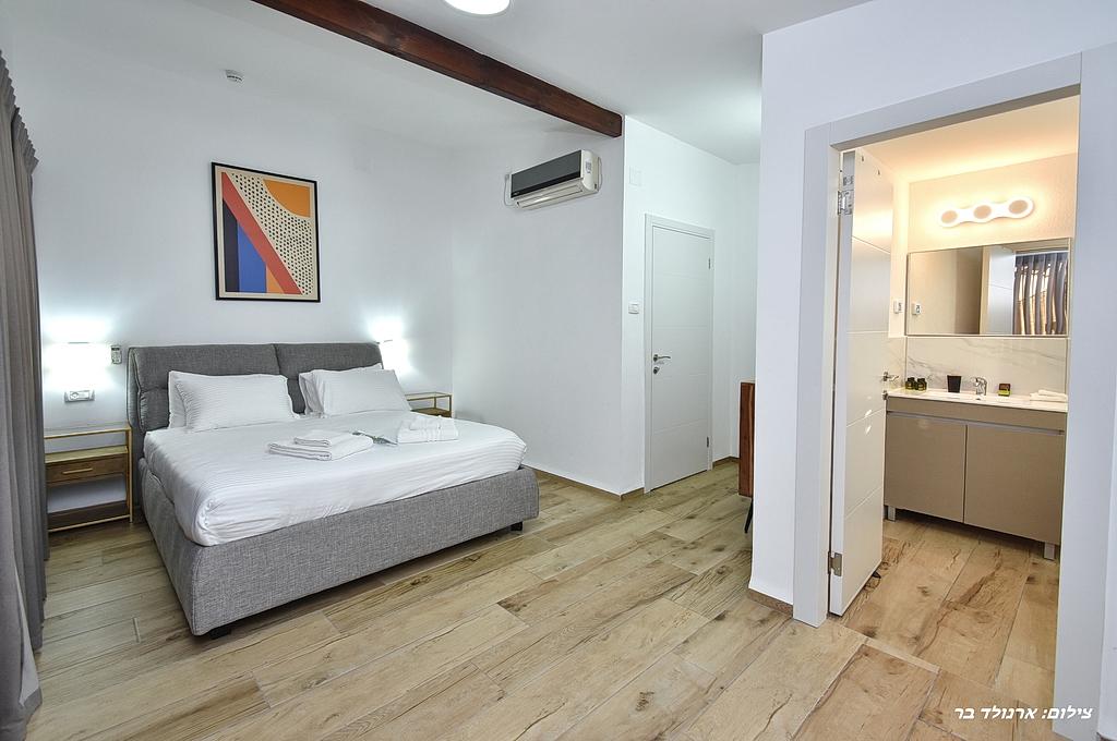 80772 מתחם פנימי, וילה קאסה אור המוריה, וילה  בעין יעקב וילות - Vila