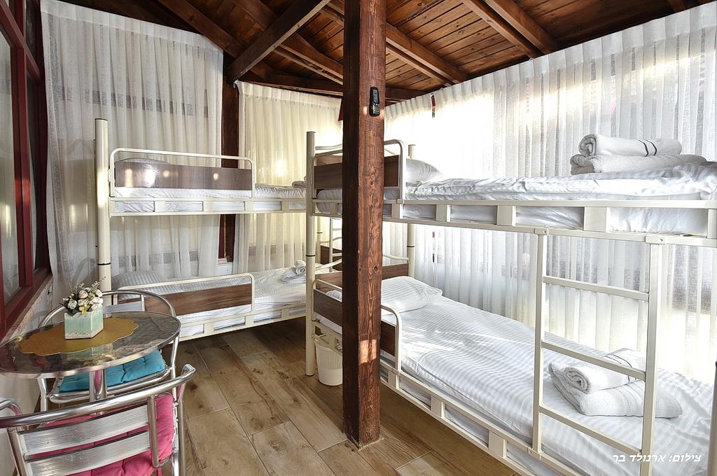 80776 מתחם פנימי, וילה קאסה אור המוריה, וילה  בעין יעקב וילות - Vila