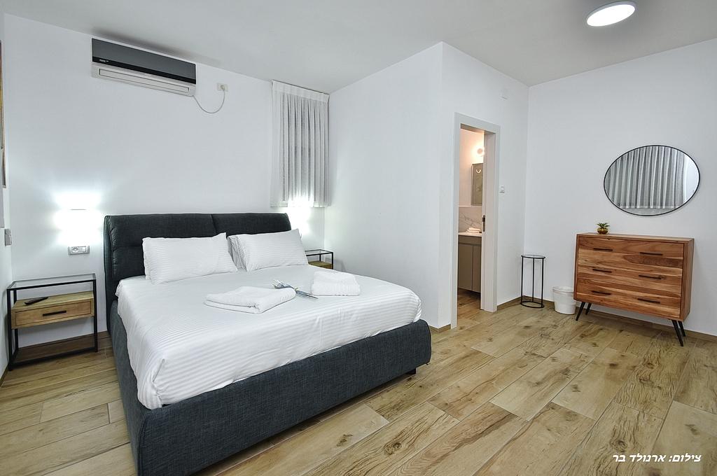 80780 מתחם פנימי, וילה קאסה אור המוריה, וילה  בעין יעקב וילות - Vila