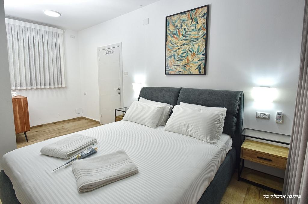 80781 מתחם פנימי, וילה קאסה אור המוריה, וילה  בעין יעקב וילות - Vila