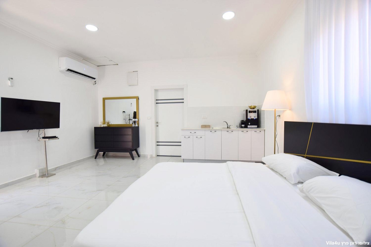 81352 מתחם פנימי, The King Place - אחוזת המלך, וילה  בחוסן וילות - Vila