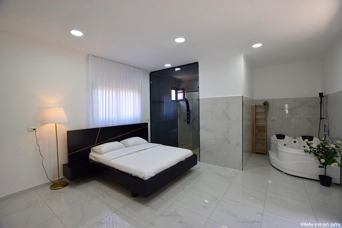 81355 מתחם פנימי, The King Place - אחוזת המלך, וילה  בחוסן וילות - Vila