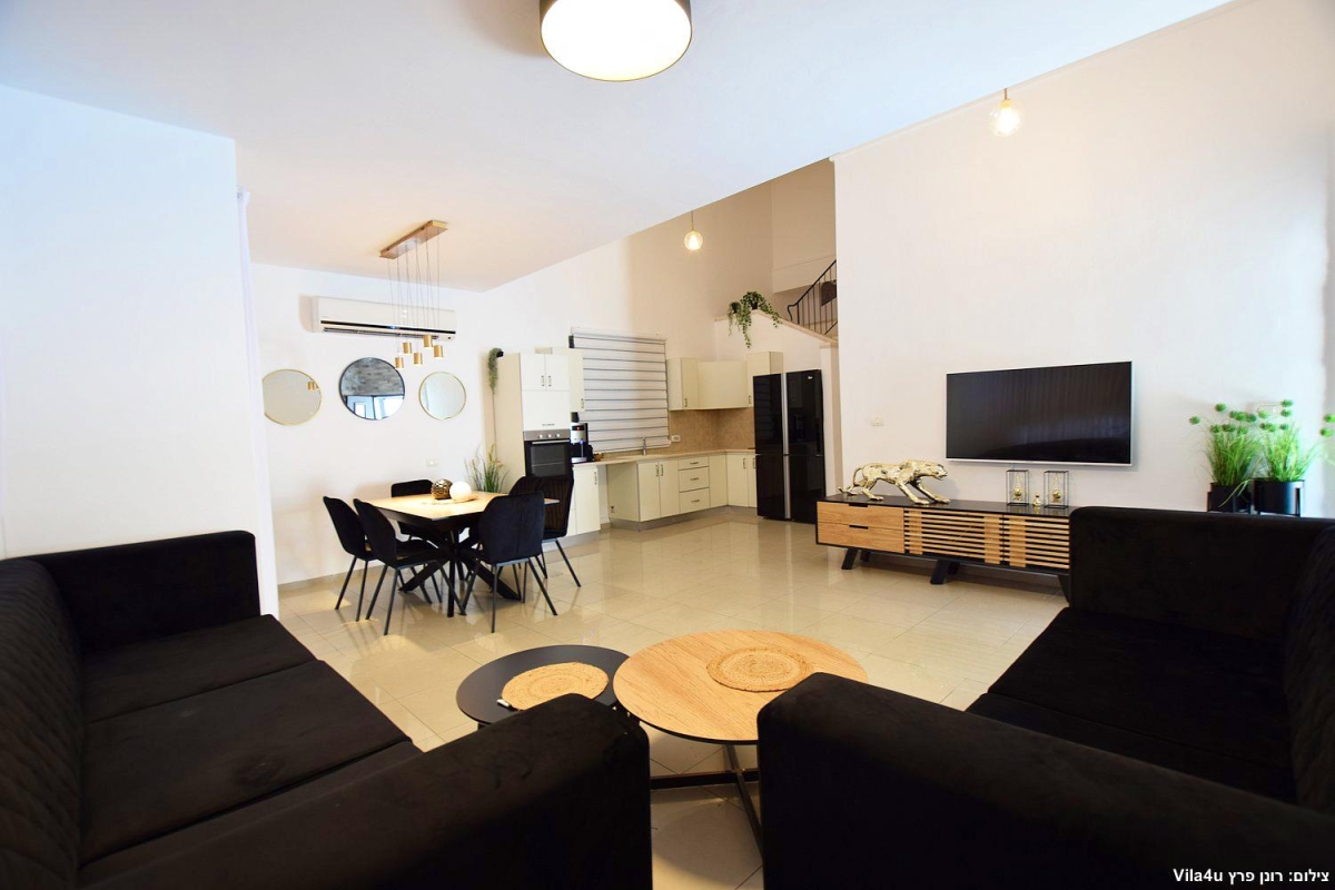 81362 מתחם פנימי, The King Place - אחוזת המלך, וילה  בחוסן וילות - Vila