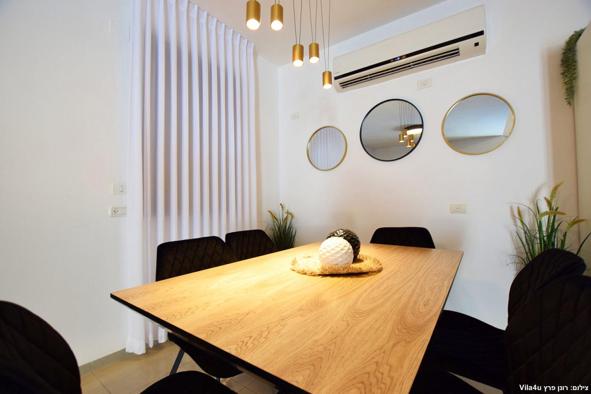 81367 מתחם פנימי, The King Place - אחוזת המלך, וילה  בחוסן וילות - Vila