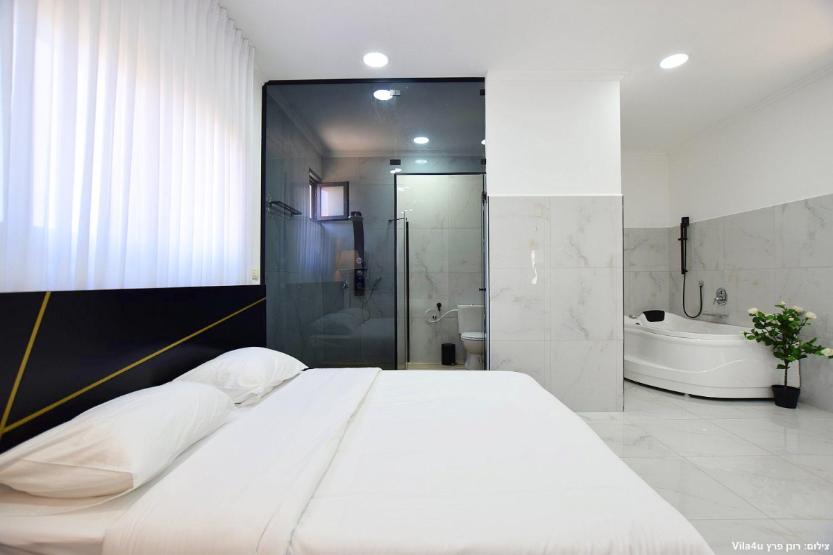 81368 מתחם פנימי, The King Place - אחוזת המלך, וילה  בחוסן וילות - Vila