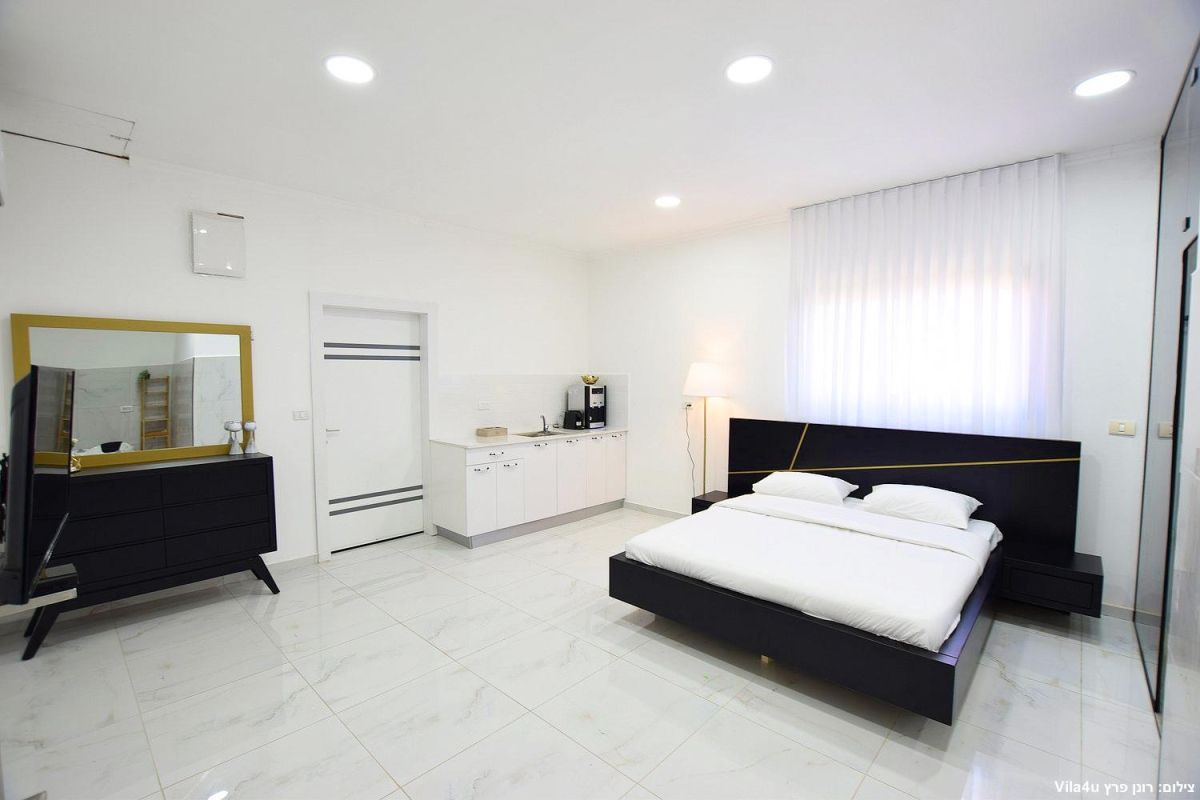 81374 מתחם פנימי, The King Place - אחוזת המלך, וילה  בחוסן וילות - Vila