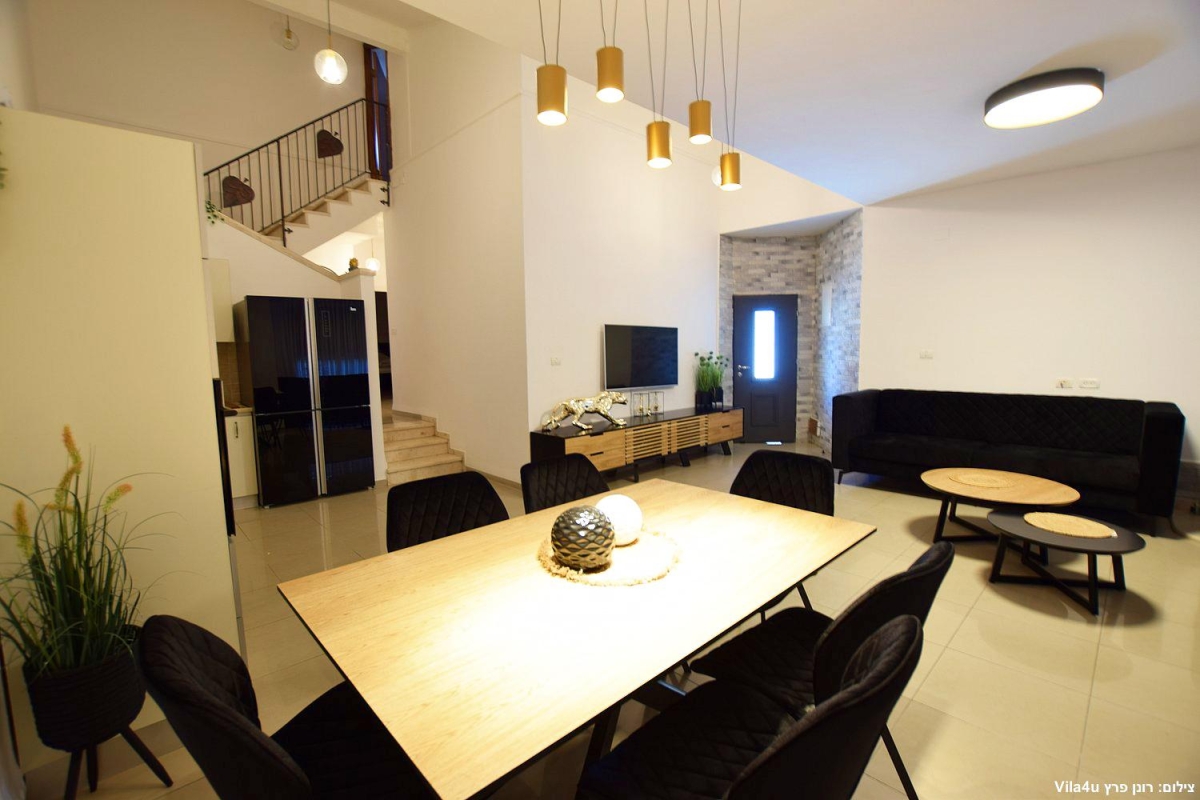 81378 מתחם פנימי, The King Place - אחוזת המלך, וילה  בחוסן וילות - Vila