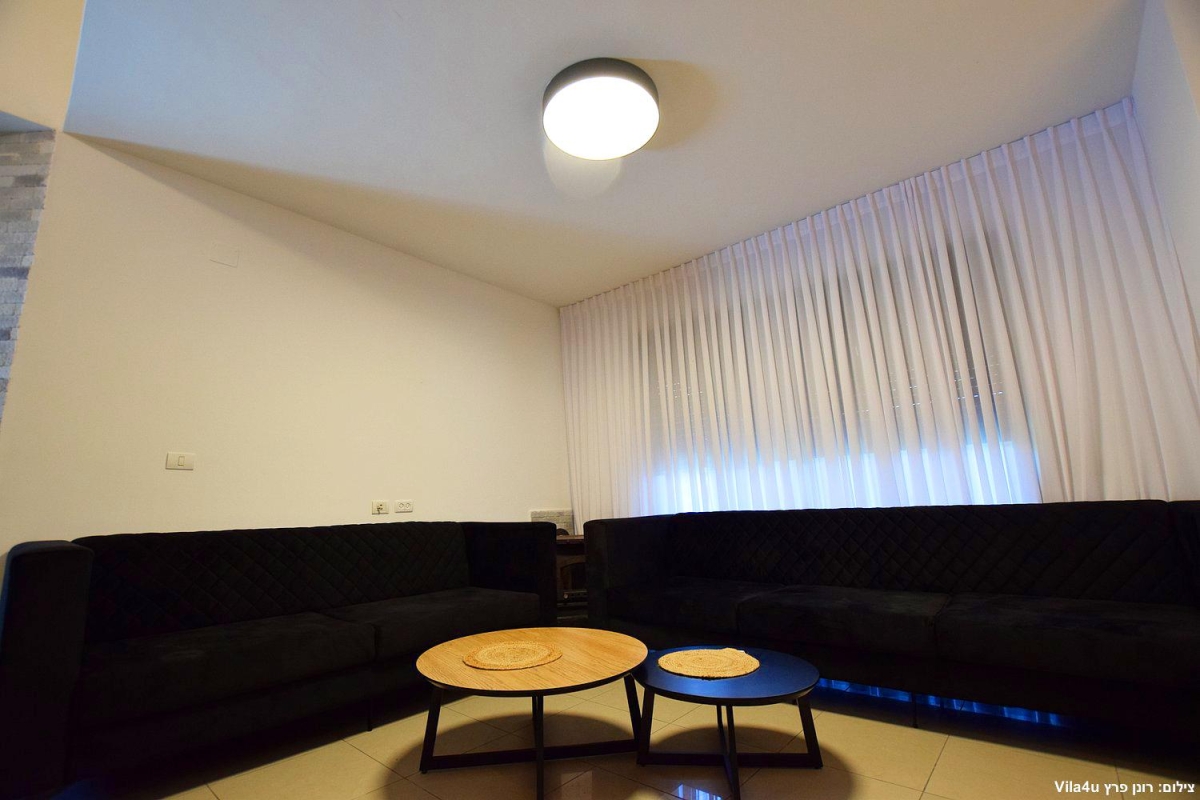 81379 מתחם פנימי, The King Place - אחוזת המלך, וילה  בחוסן וילות - Vila