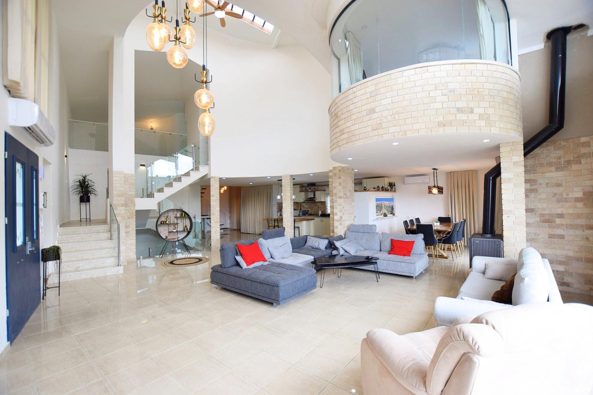 81828 גלריה כללית, קאסה דרים בוטיק, וילה  בכפר ורדים וילות - Vila