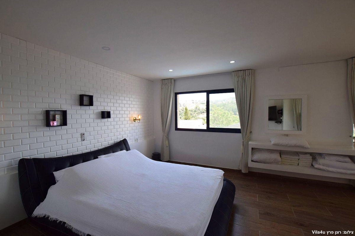 81847 מתחם פנימי, קאסה דרים בוטיק, וילה  בכפר ורדים וילות - Vila