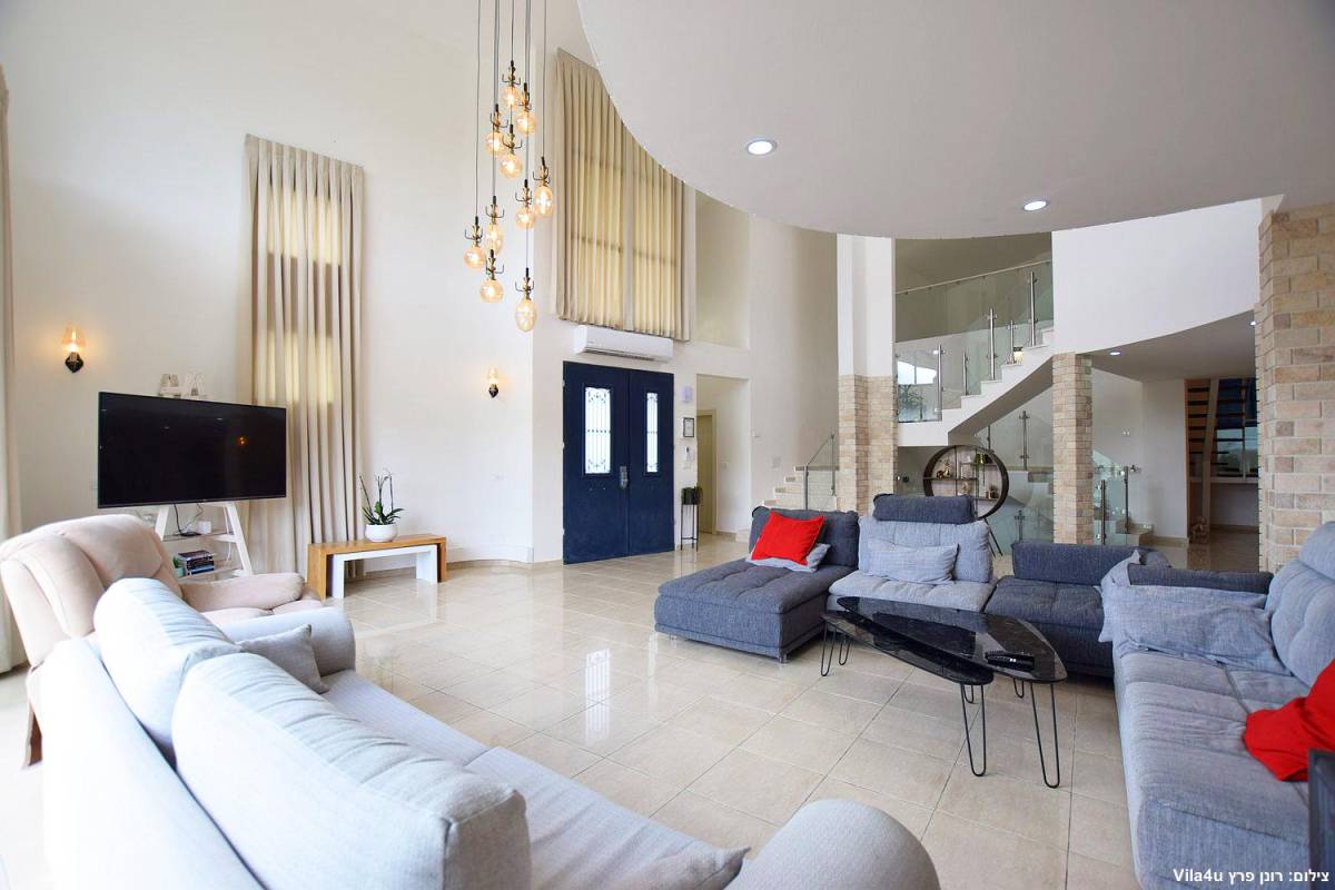 81865 מתחם פנימי, קאסה דרים בוטיק, וילה  בכפר ורדים וילות - Vila