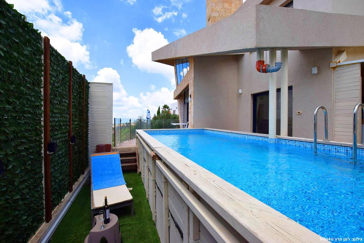 81872 מתחם חיצוני, קאסה דרים בוטיק, וילה  בכפר ורדים וילות - Vila