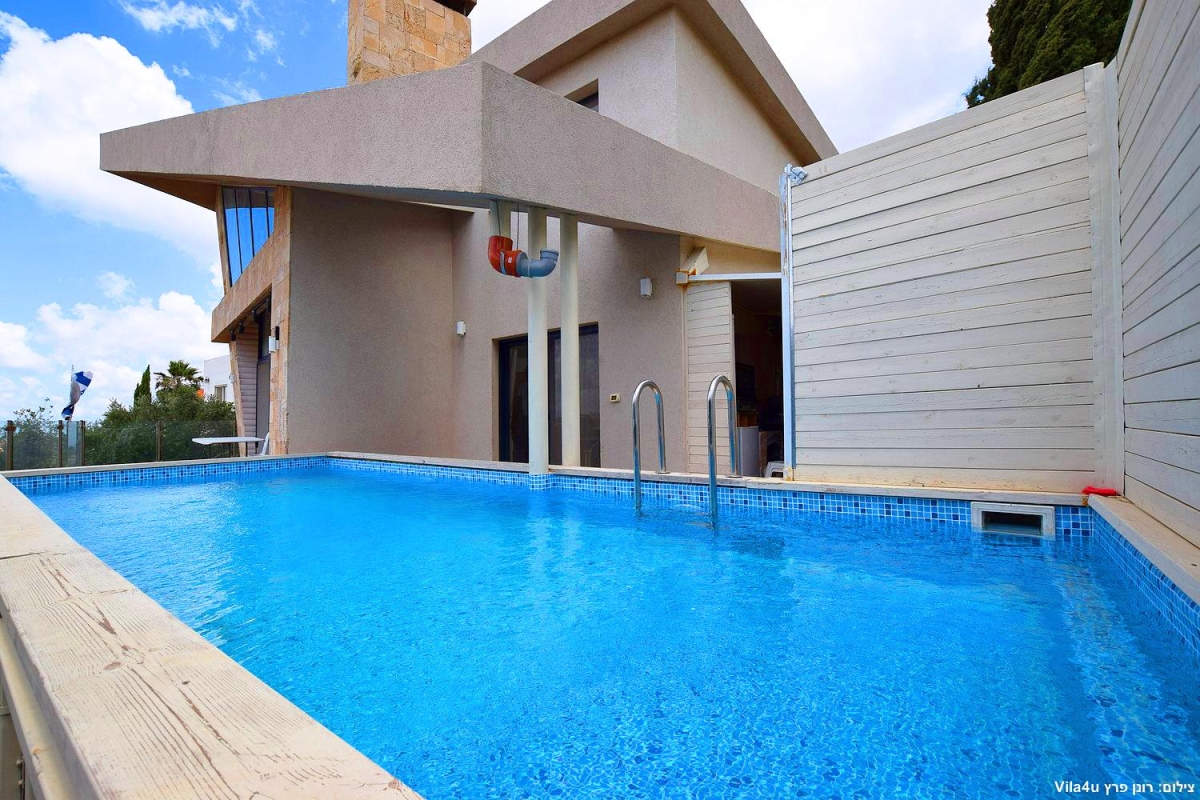 81882 מתחם חיצוני, קאסה דרים בוטיק, וילה  בכפר ורדים וילות - Vila