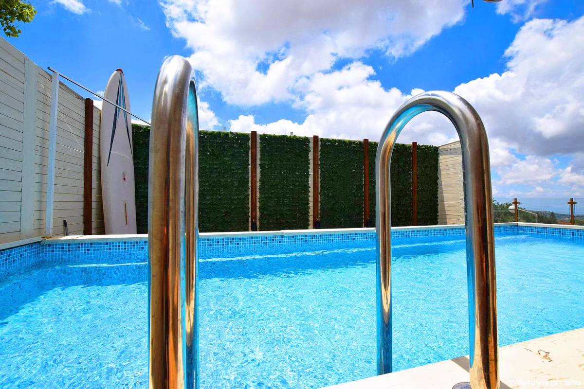 81885 מתחם חיצוני, קאסה דרים בוטיק, וילה  בכפר ורדים וילות - Vila